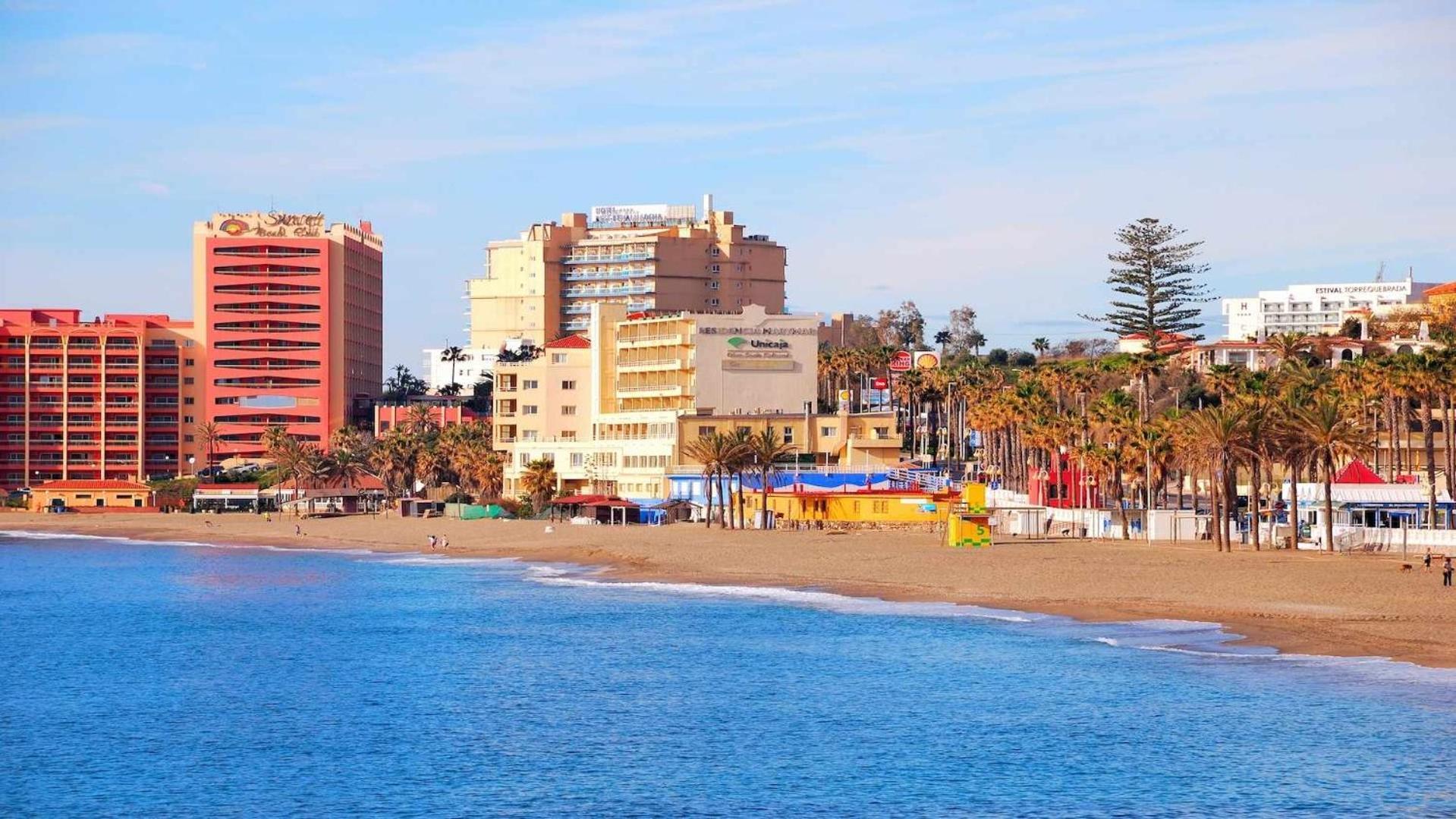 Agata & Parking Lägenhet Benalmádena Exteriör bild