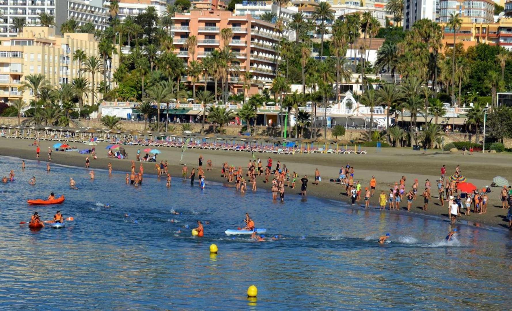 Agata & Parking Lägenhet Benalmádena Exteriör bild